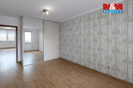 Pronájem bytu 3+1, Ostrava, ul. Engelmüllerova - Фото 2