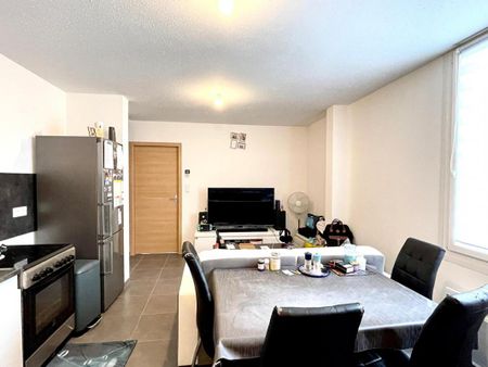 Location Appartement 2 pièces 40m² VITTEL 88800 - Photo 4