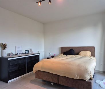 Knap gelijkvloers appartement met ruim terras en tuin - Photo 3