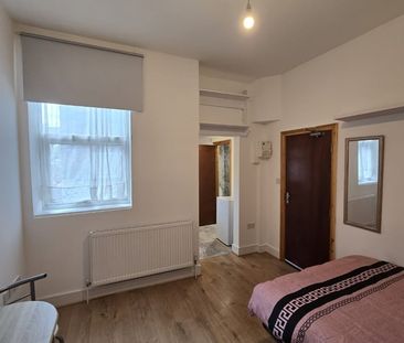 Studio Flat, Sidney Avenue, N13 - Photo 3