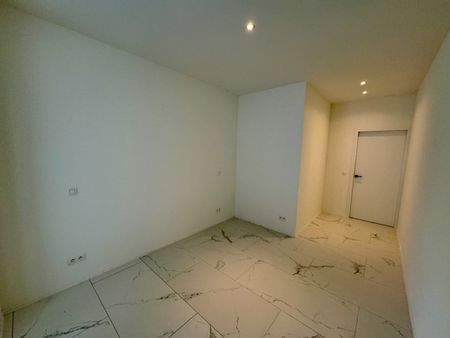 Nieuw appartement in een geklasseerd kasteel. - Photo 3