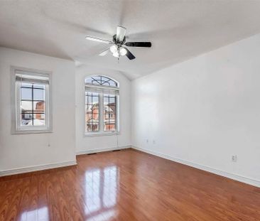 For Lease - 31 Vincent Street, Brampton, Ontario - Photo 5