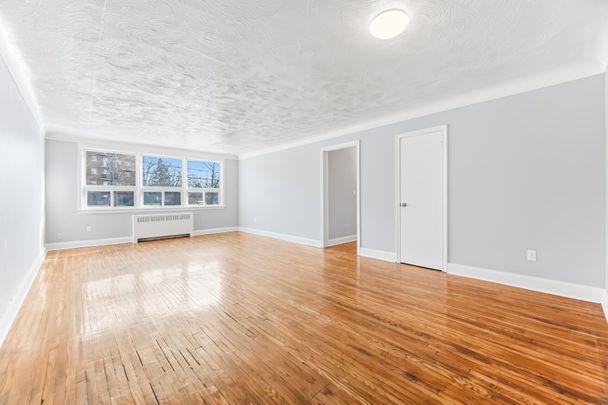 For Lease - 1031 Churchill Avenue Unit# 4, Oakville, Ontario - Photo 1