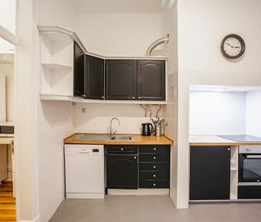 Calçada do Marquês de Abrantes, Lisbon, Lisbon 1200-163 - Photo 2