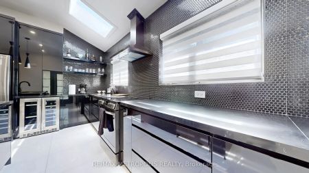 640 Lansdowne Drive #MAIN - Photo 5