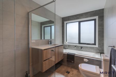 16A Anderson Street, Chifley ACT 2606 - House For Rent - $985 | Domain - Photo 4