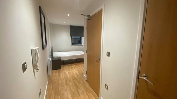 Student Apartment 1 bedroom, City Centre, Sheffield - Photo 1