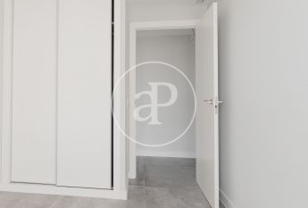 Flat for rent in Badalona