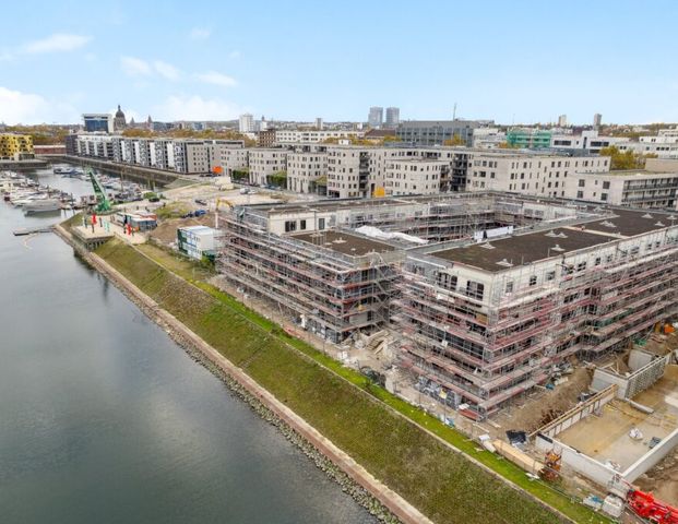 3-Zimmer Wohnung mit 2 Balkonen und Einbauküche - Photo 1