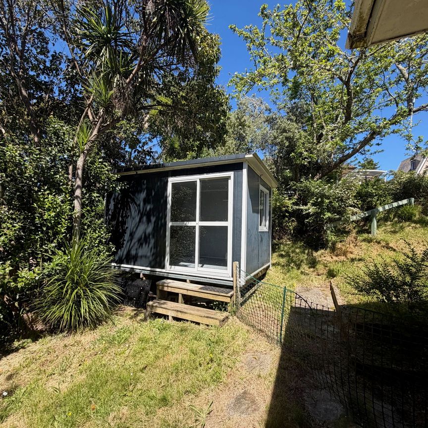 Howe Street Gem&excl; - Photo 1