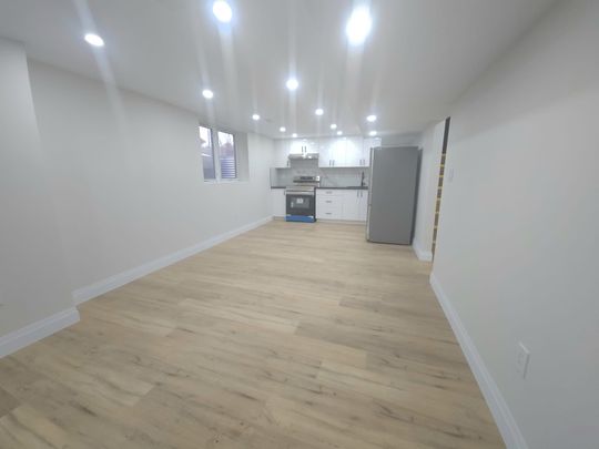 For Lease - 43 Patterson Avenue, Brantford, Ontario - Photo 1