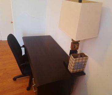 Chambre à louer, collocation dans un 5.1/2 - Photo 1