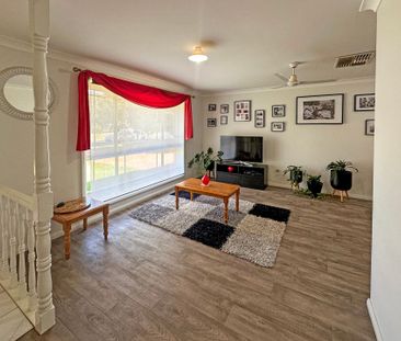 Charming Family Home in Dubbo - Photo 4