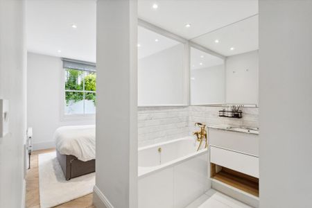 3 bedroom flat to rent - Photo 4