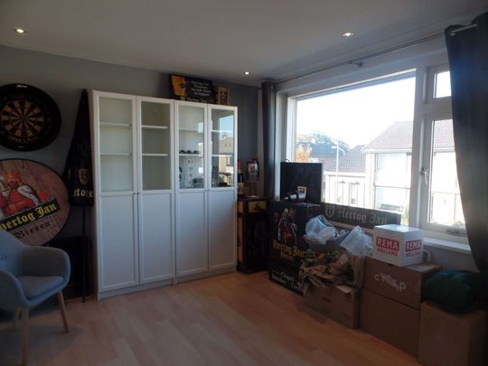 Reesstraat, Made, Nederland - Foto 1