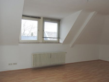 * ZENTRAL WOHNEN WILLICH-SCHIEFBAHN! 3-ZI Whg., 2. ET/DG, Hubertusstr. * - Foto 4