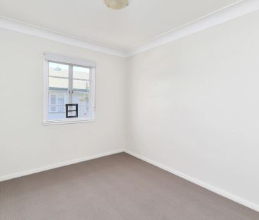 ACharming Family Home in Mount Gravatt East - Photo 6