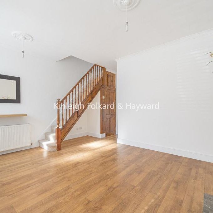 2 bedroom terraced house to rent - Photo 1