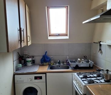 2 Bed Flat, Bowes Road, N13 - Photo 5