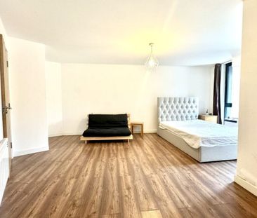 2 Bed Flat, Webber Street, SE1 - Photo 6