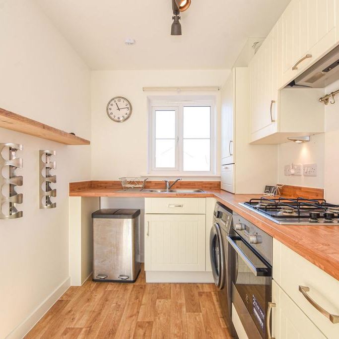 2 bedroom semi-detached house to rent - Photo 1