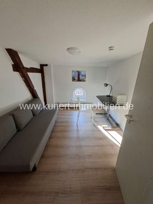 Attraktive 3-Zimmer-DG-Wohnung (möbliert) im gepflegten Altbau am Botanischen Ga ... - Photo 1