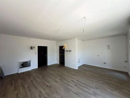 Garsoniera in Ploiesti, zona Albert, MRS Gradini - Photo 2
