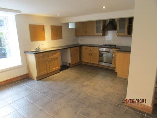 3 bedroom terraced house to rent - Photo 1