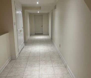 For Lease - 8 Estateview Circle Unit# Basement, Brampton, Ontario - Photo 6