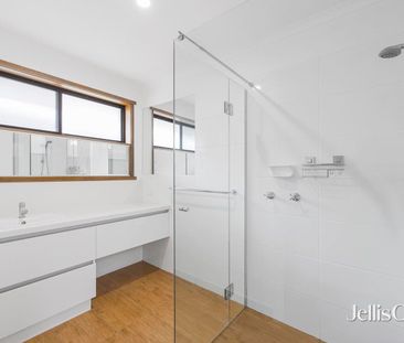 Stylish & Low-Maintenance Living in Sought-After Newington - Photo 5