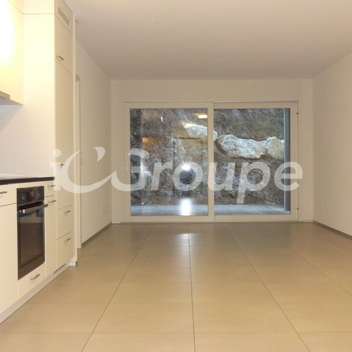 Beautiful 2.5-room apartment on the ground floor - Photo 1