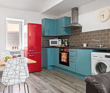 North Lane, Headingley, LS6 3HU - Photo 2