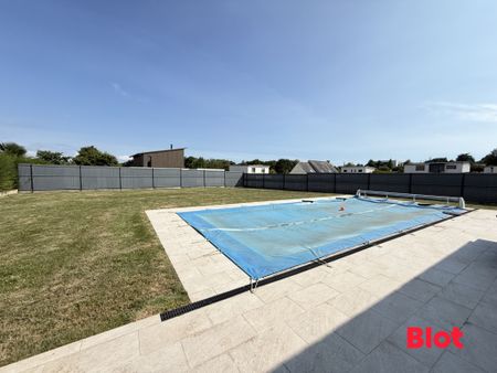 Location Maison 5 pièces 186m² VANNES 56000 - Photo 4
