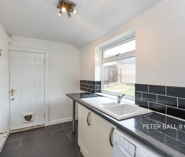 3 bedroom house to rent Church Road, Swindon Village, Cheltenham, GL51 - Photo 3