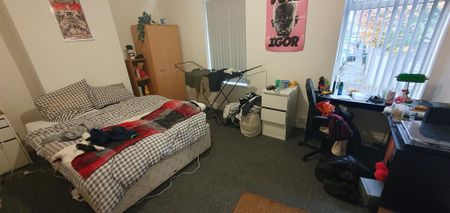 4 bedroom house to rent - Photo 2