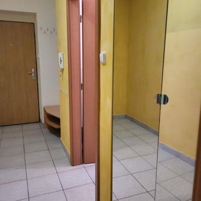 1-izbový byt byt, Bratislava, Ružinov, Prievozská (časť Nivy) - Fotografia 1