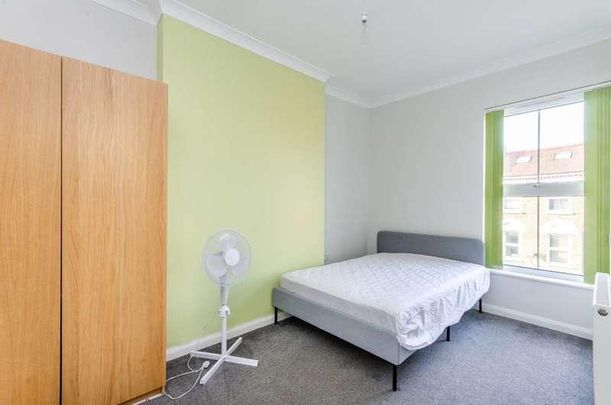 Salusbury Road, Queen's, NW6 - Photo 1