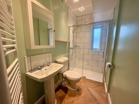 Oxford Avenue - Photo 5