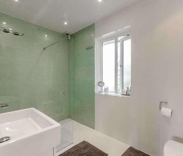 Oak Park Gardens, Southfields, SW19 - Photo 3