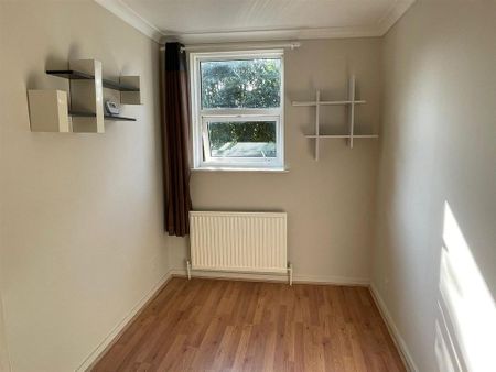 3 bedroom house to rent - Photo 2