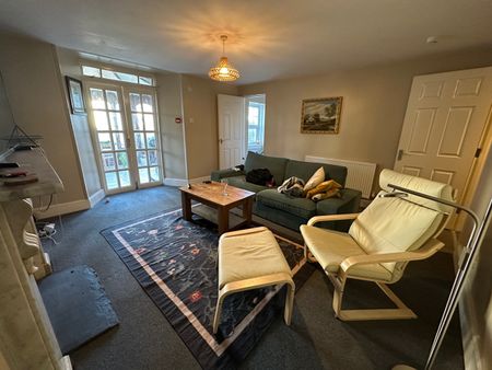 1 Bed Flat, Cheltenham Road, BS6 - Photo 4