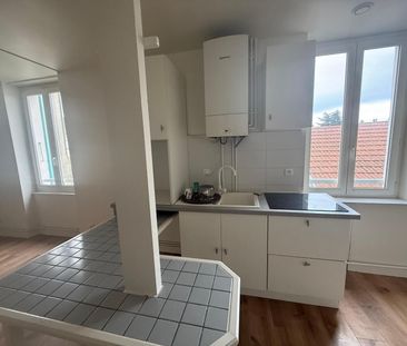 Location Appartement 4 pièces 46m² BOURG LES VALENCE 26500 - Photo 4