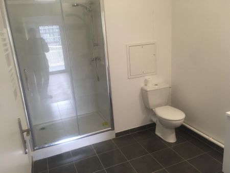 Appartement récent de 42 m² à Fontenay-sous-Bois - Photo 4