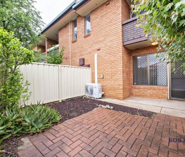 Modern Two-Bedroom Townhouse in Popular South Dubbo - Photo 5