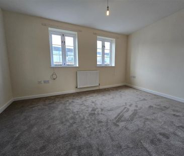 2 bedroom end of terrace house to rent - Photo 6
