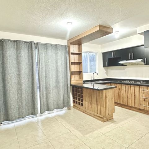 CASA EN RENTA EN SENDAS CERCA DEL AEROPUERTO EL MARQUES QUERETARO GHI2 - Photo 1