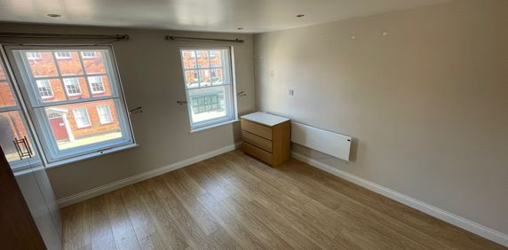 Bridge Street, Fakenham - Photo 2