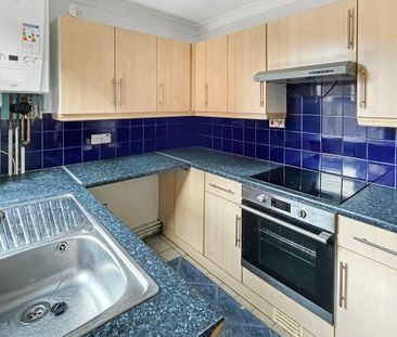 2 bedroom terraced house to rent - Photo 5