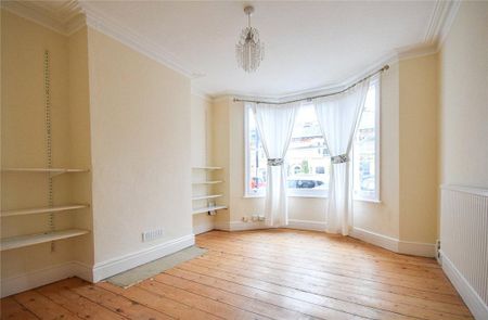 3 bedroom terraced house to rent - Photo 3