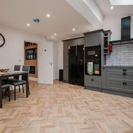 Mellor Street, Eccles, Manchester, M30 - Photo 1